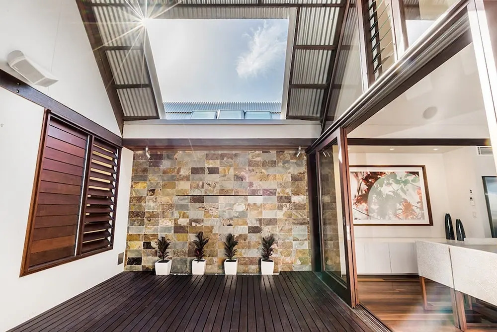 Your Luxury Escape - On The Bay 2