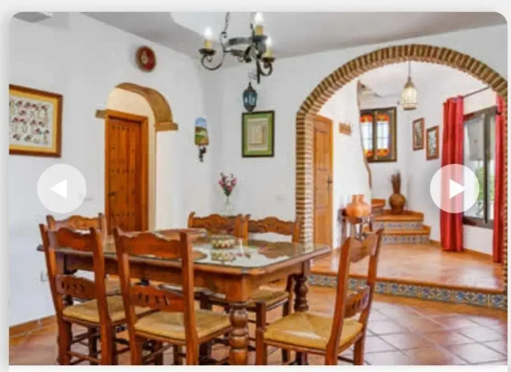Villa Aránzazu Nerja by Ruralidays