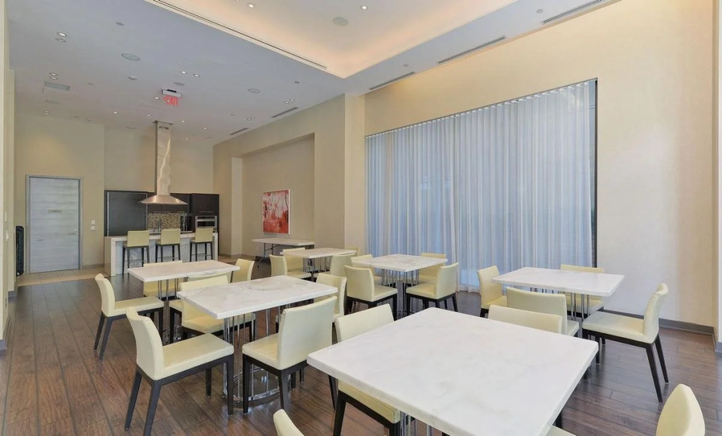 Mary-am Suites - Republic Suites