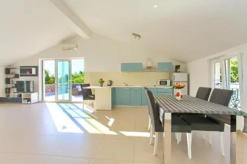 Holiday Home Vrh
