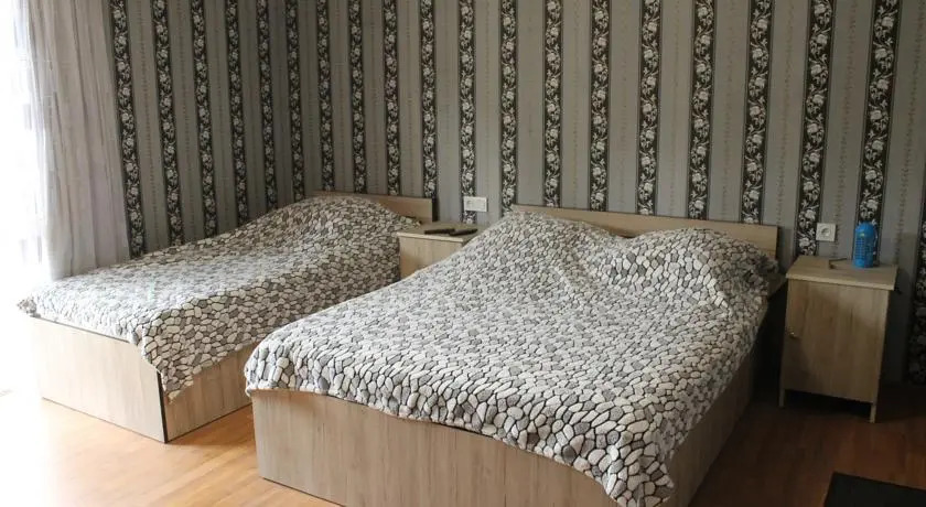 Guesthouse on Tamar Mefe St.14