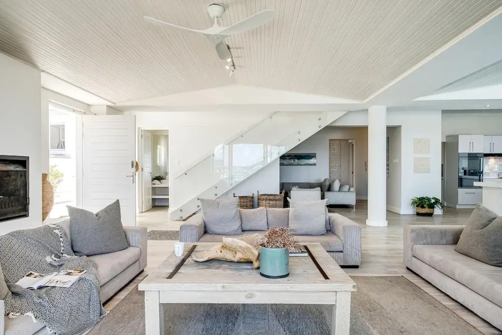 Camps Bay Villa w Views Pool Sapphire Tide Retreat