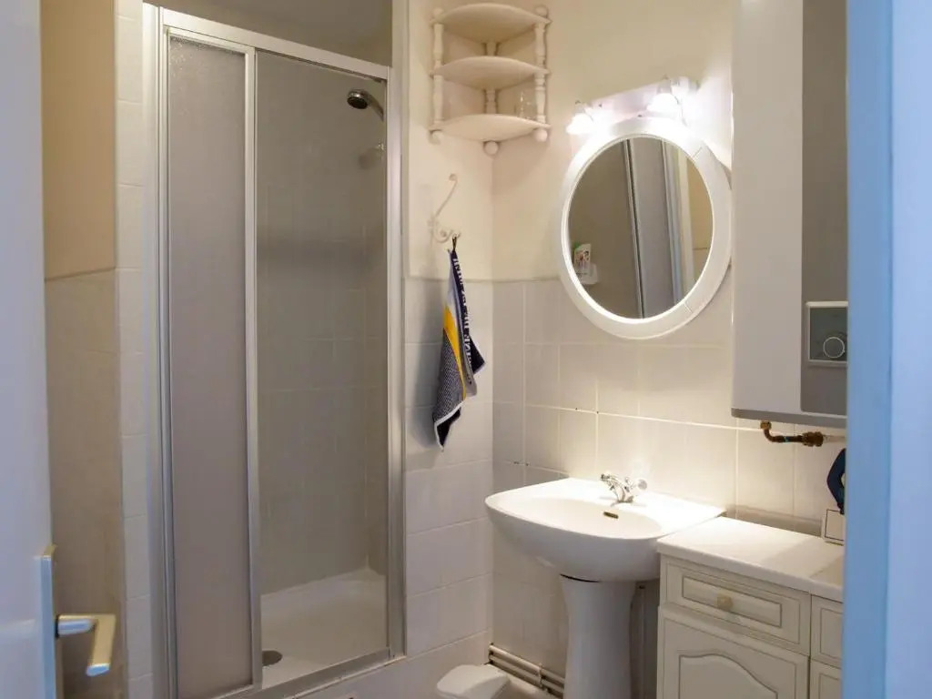 Face à la mer : appartement lumineux