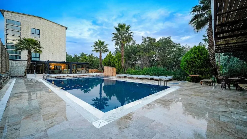 Garrya Romo Hotel