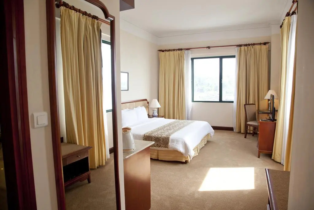 Halong & Me Hometel Double Room