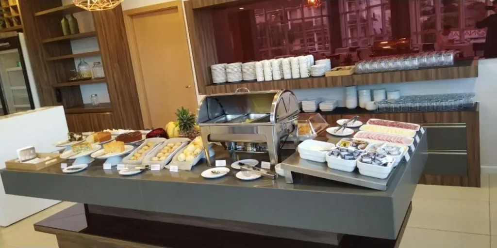 Mogano Express Hotel - ELETROPOSTO