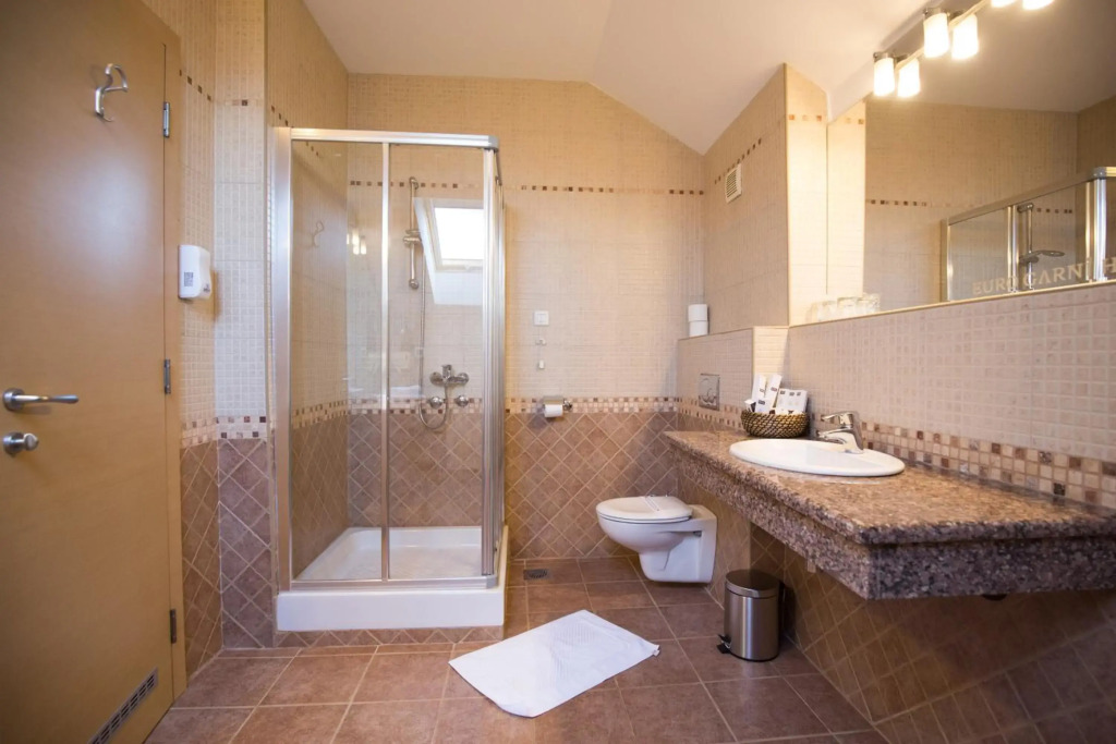 Euro Garni Hotel