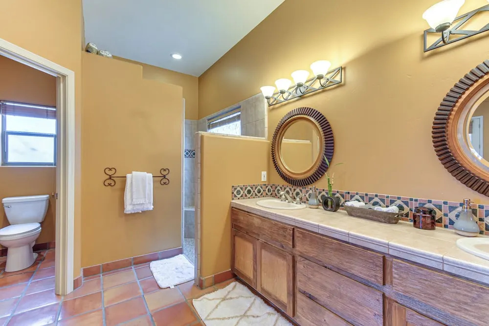 Private Pool, Spa, & Grills: Lake Havasu City Home