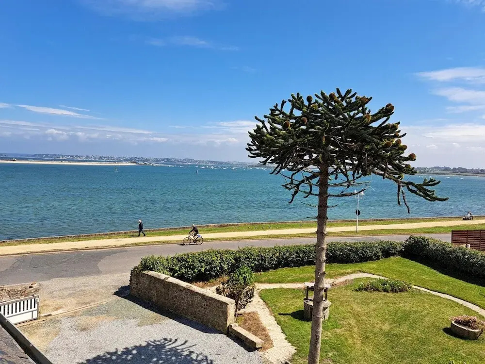 XXL Holiday Home Directly by the sea