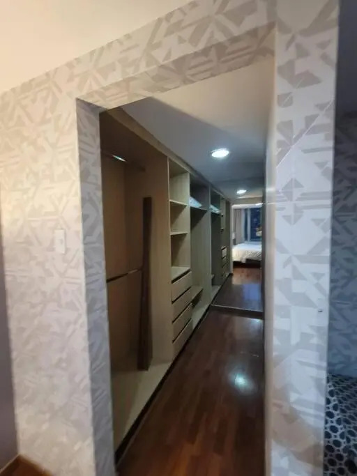 invitin annabella's apartment