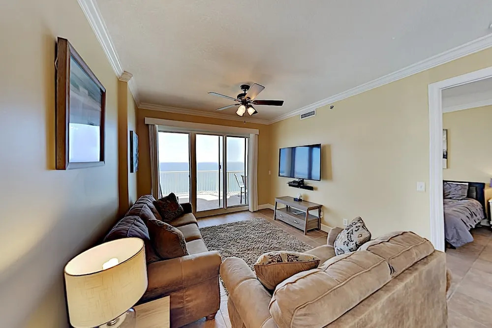 Beachfront 3br W/ Gulf-view Balcony 3 Bedroom Condo