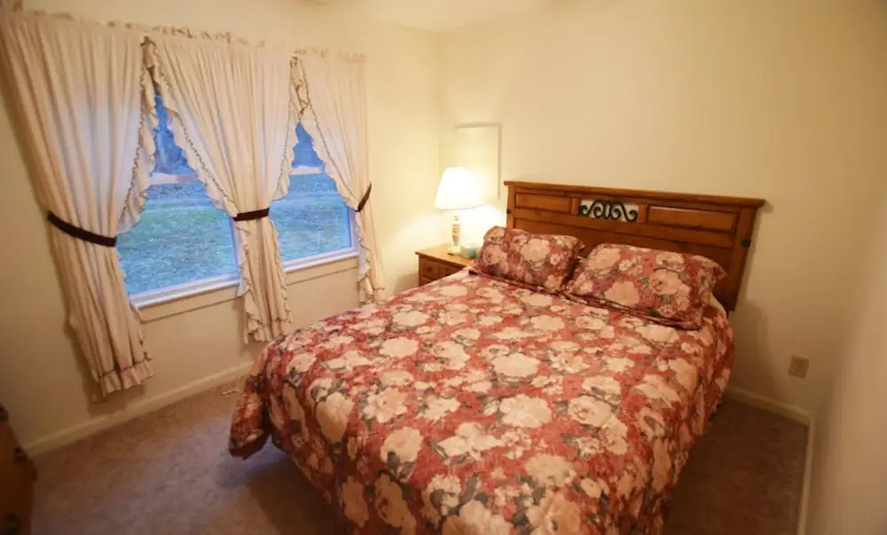 Graves Mountain Farm & Lodges