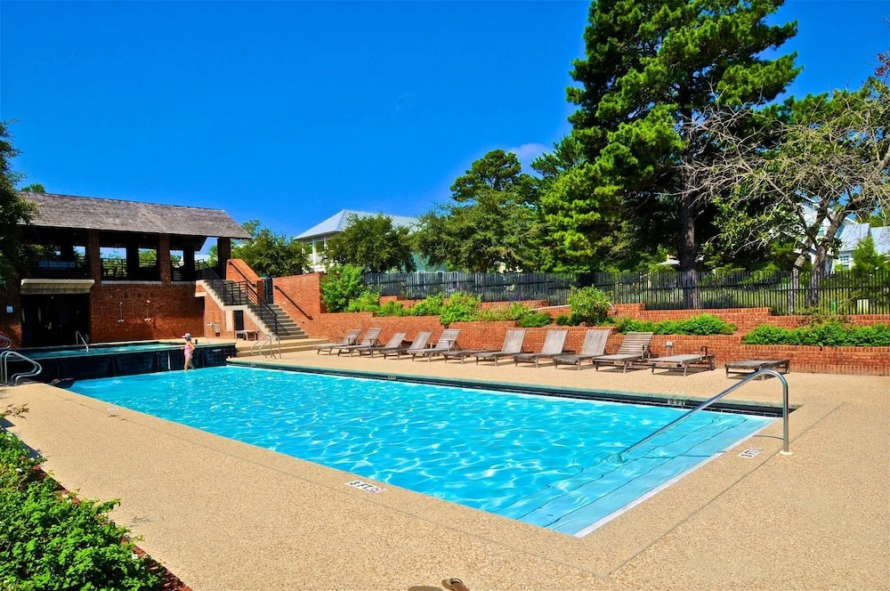 Wine Down Retreat 4 Bedroom Holiday Home By Coastal Dreamin