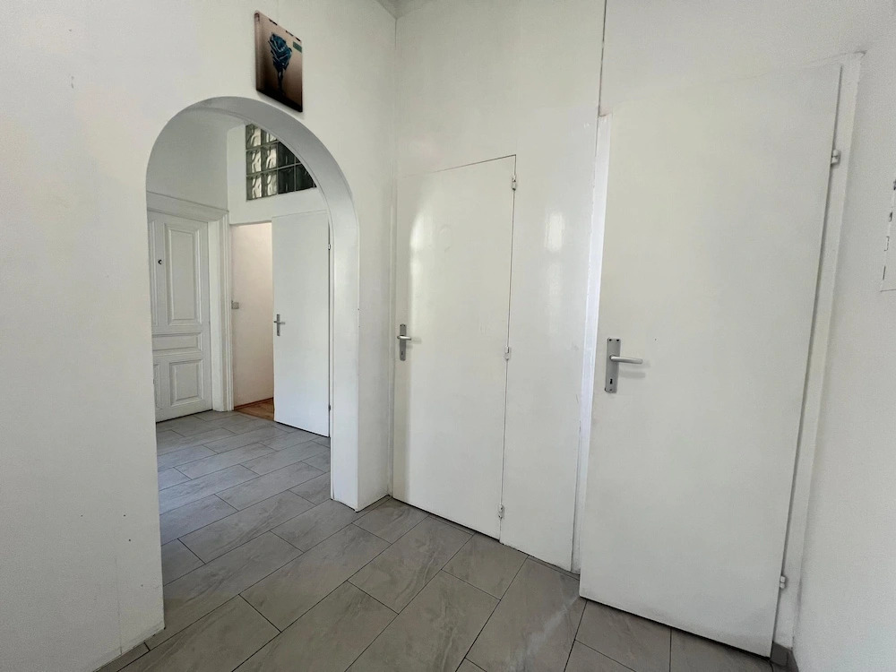 Welcoming 4BR shared Apt.-best location
