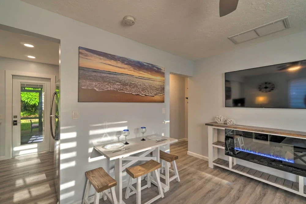 Charming Vacation Rental: Close to Downtown!
