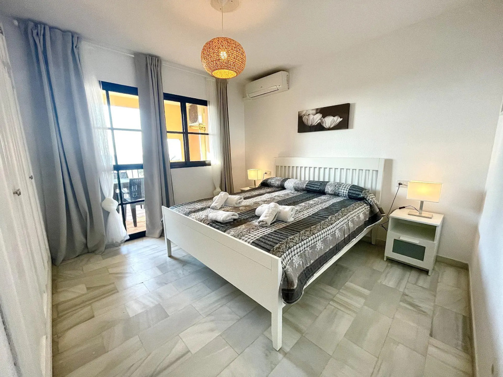 Cosy, perfectly located apartment with great sea views - Doña Lola - Mijas Costa - CS197
