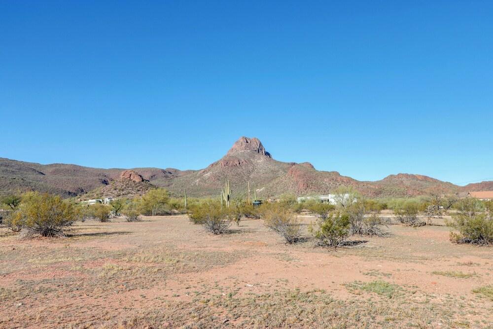 Pool & Views! Luxury Sonoran Desert Oasis Retreat