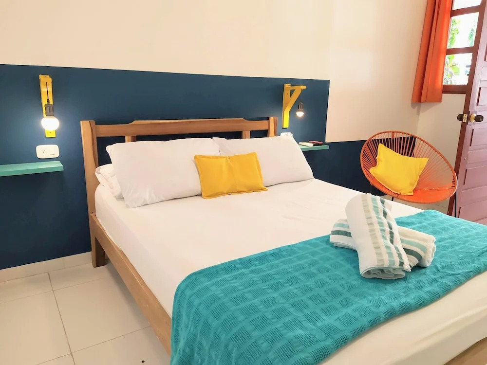 Bona Vida Hostel