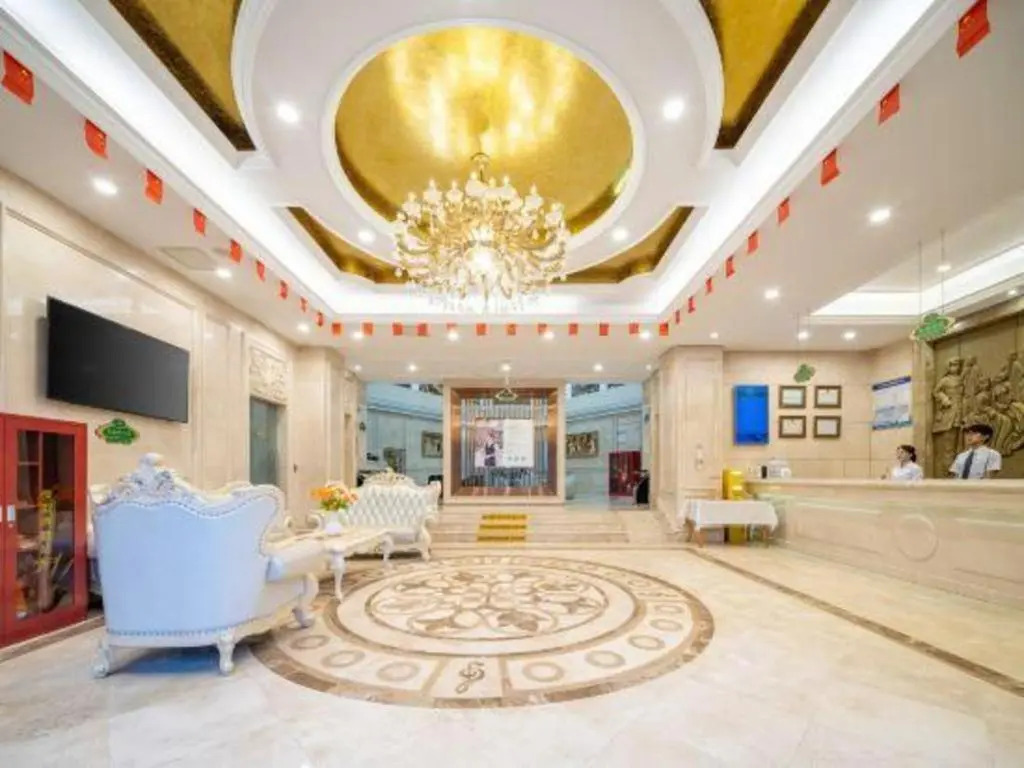 Vienna Hotel Shenzhen Dalang Clothing Base Branch