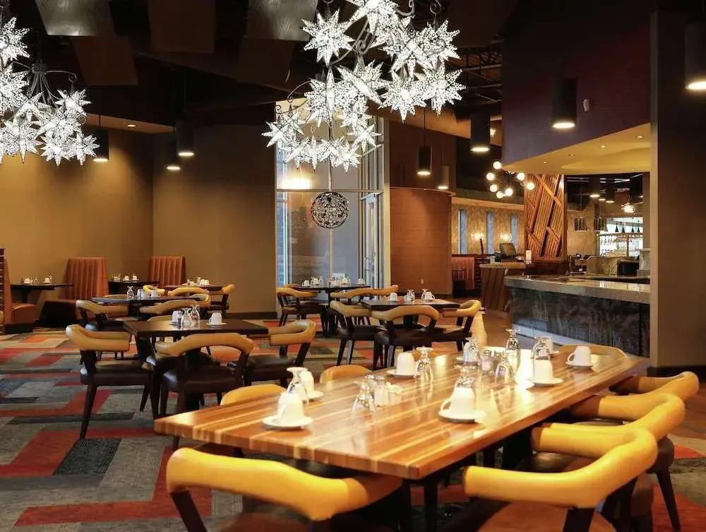 Holiday Inn Omaha Southwest