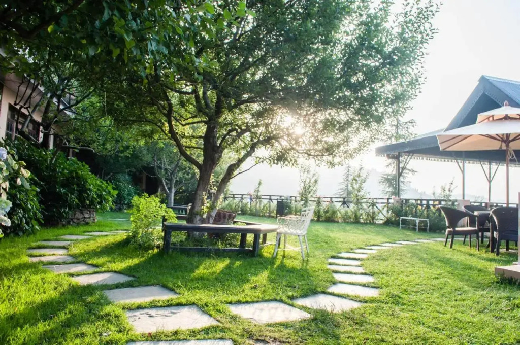 Mahasu House