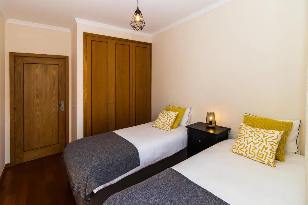 Acacia Apartment