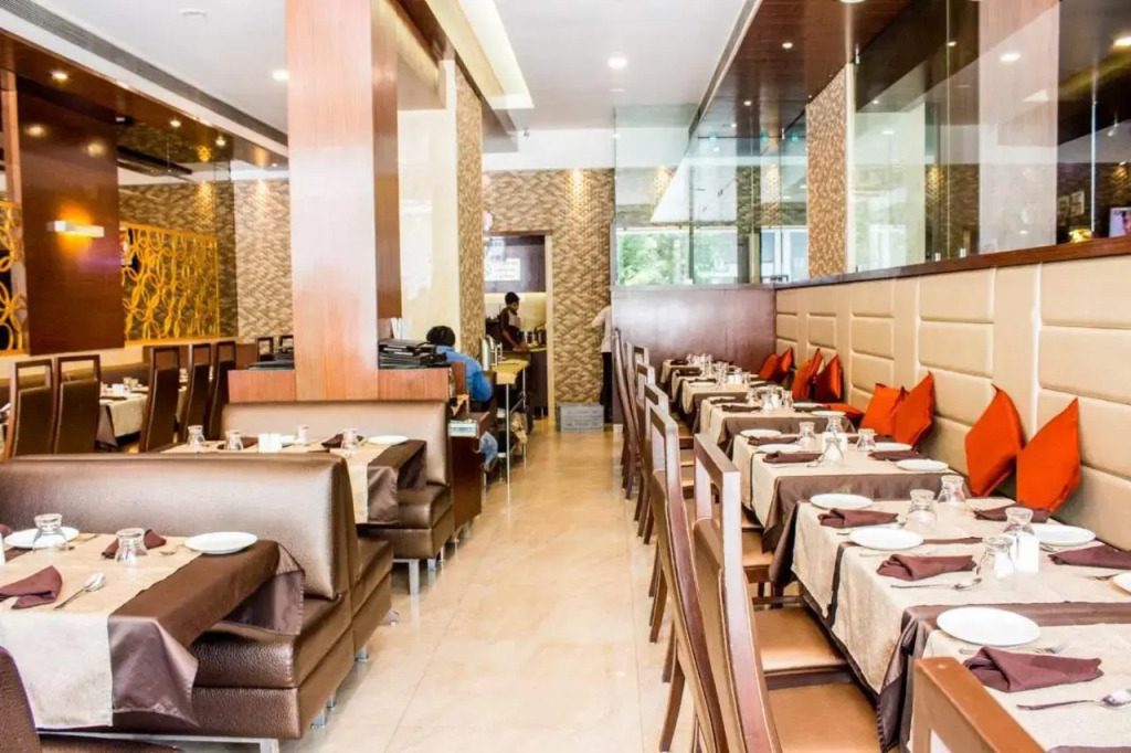 OYO 351 Hotel Corporate