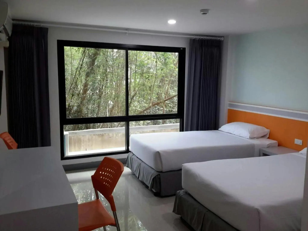 Sakura Budget Hotel