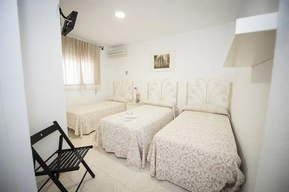 Hostal Avenida