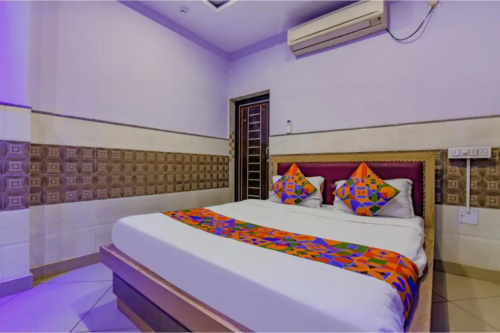 FabHotel New Central