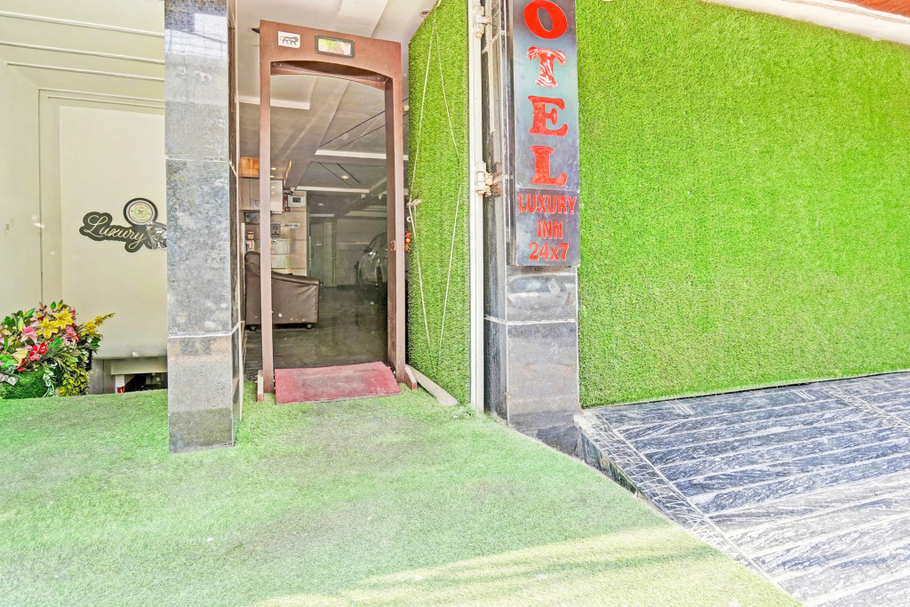 Via Luxury Inn Adarsh Nagar