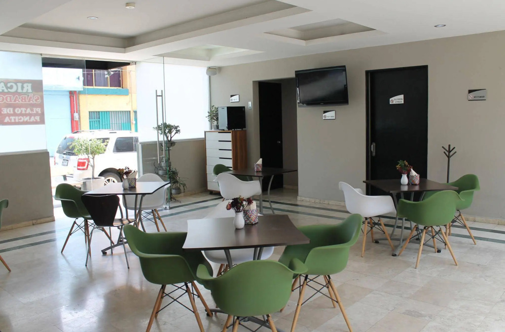 Mini Suites Hotel