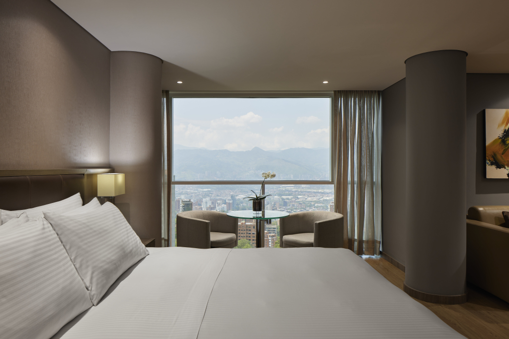 Binn Hotel