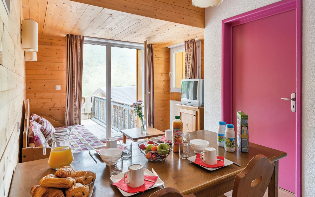 Lagrange Vacances Le Domaine des 100 Lacs