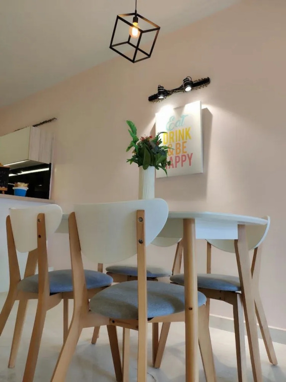 Quaint Ampang - Megan Ambassy