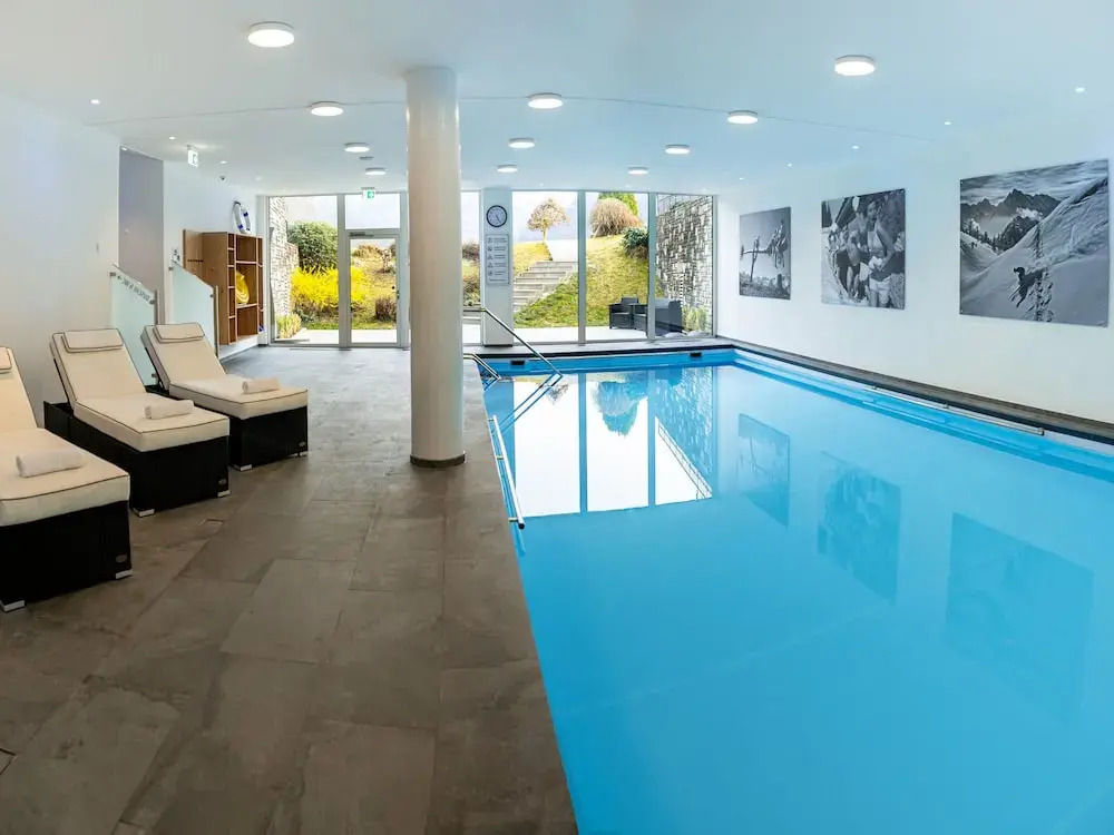 Hotel Hanauerlehen - ruhige & zentrale Top-Lage - mit Schwimmbad, Sauna, Parkplätze & Café - bayerischer Familienbetrieb