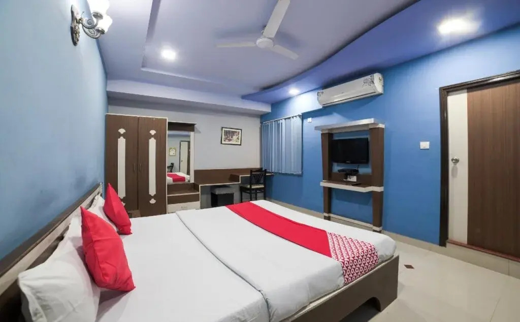 OYO 27803 Hotel Raj Mahal