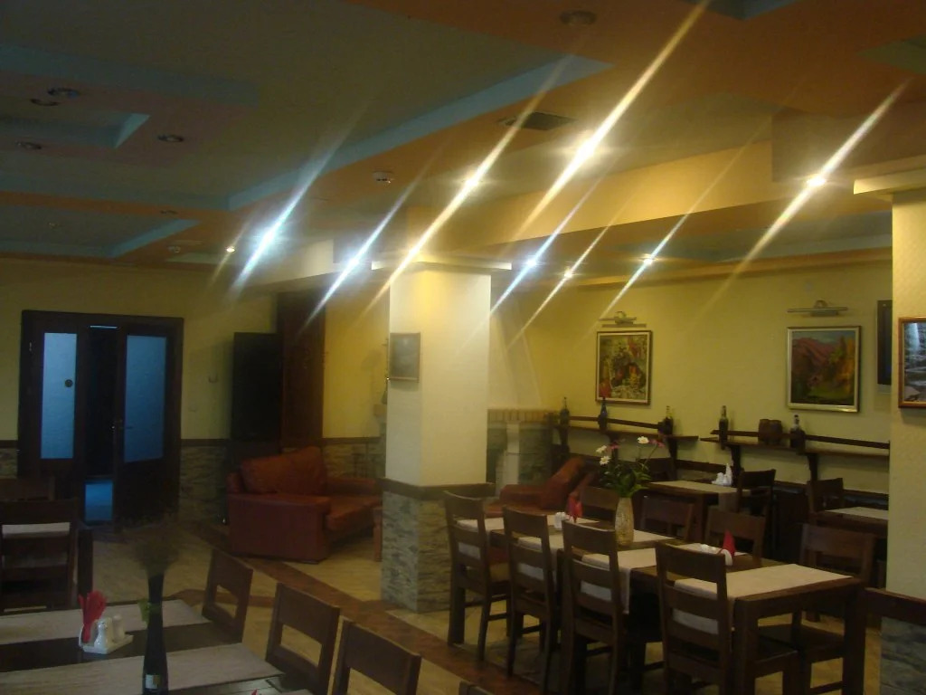 Club Visson Hotel & Restaurant Complex
