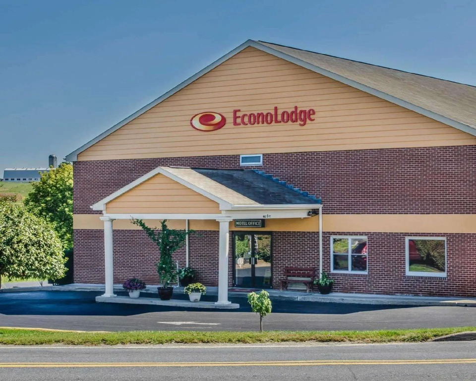 Baymont by Wyndham Lancaster PA Dutch Country
