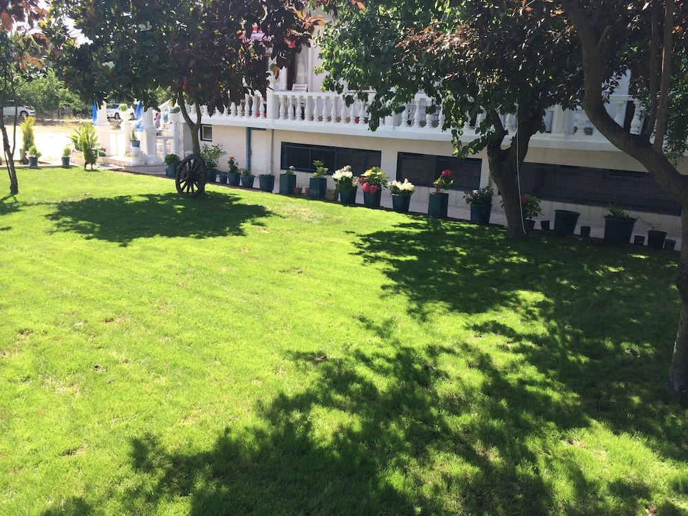 Keramos Boutique Hotel