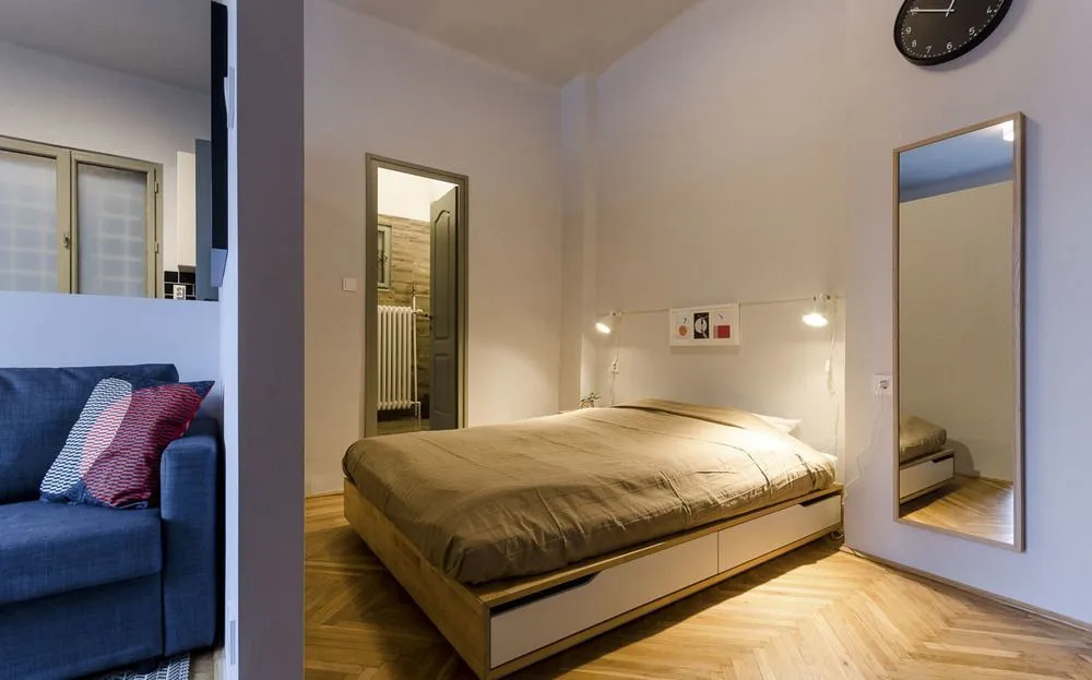 Bergamot Apartment