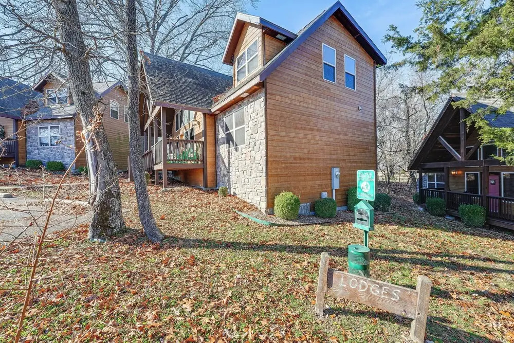Families Welcome! Branson Resort-style Getaway