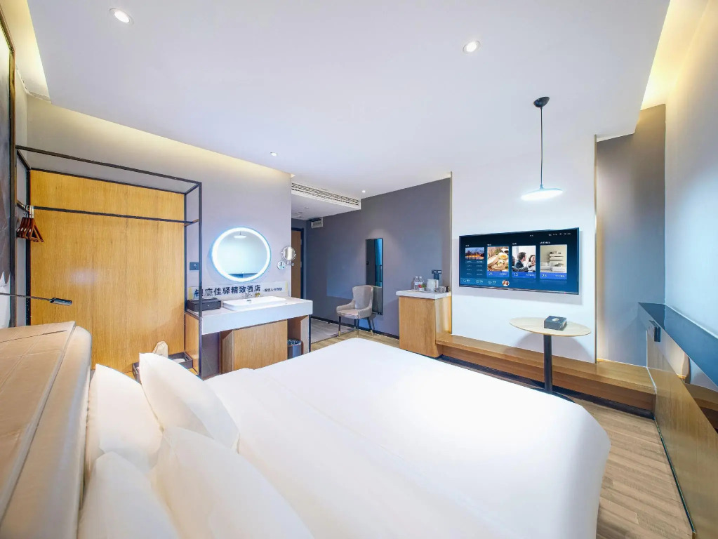 Light Stay Hotel (Jinan Jiyang Bus Terminal Branch)