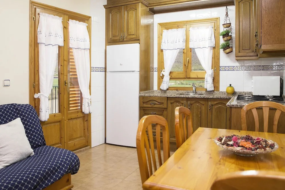 Casa Lacambra De Pueyo