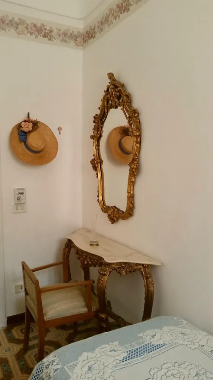 Centro Storico B&B