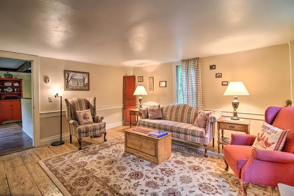 Historic Hanover Area Home, 16 Miles to Dartmouth!