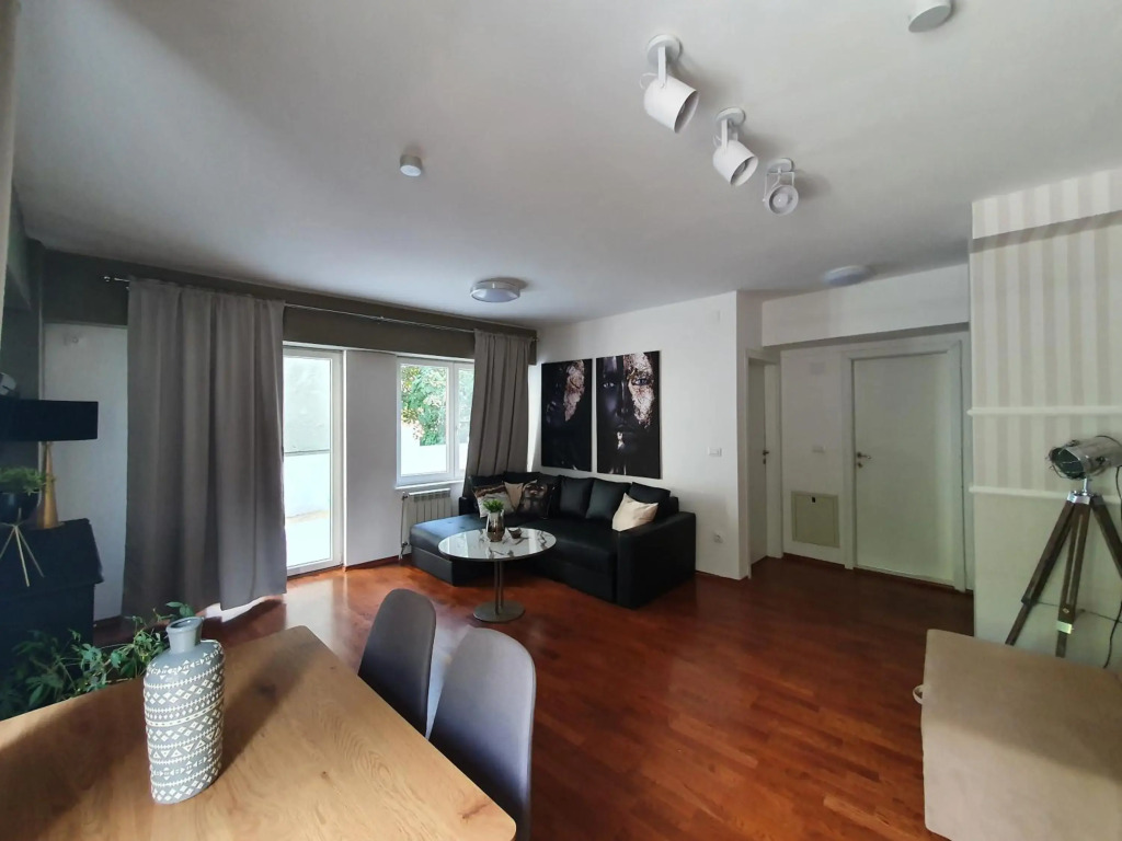 180m2 two floor flat Skopje Center