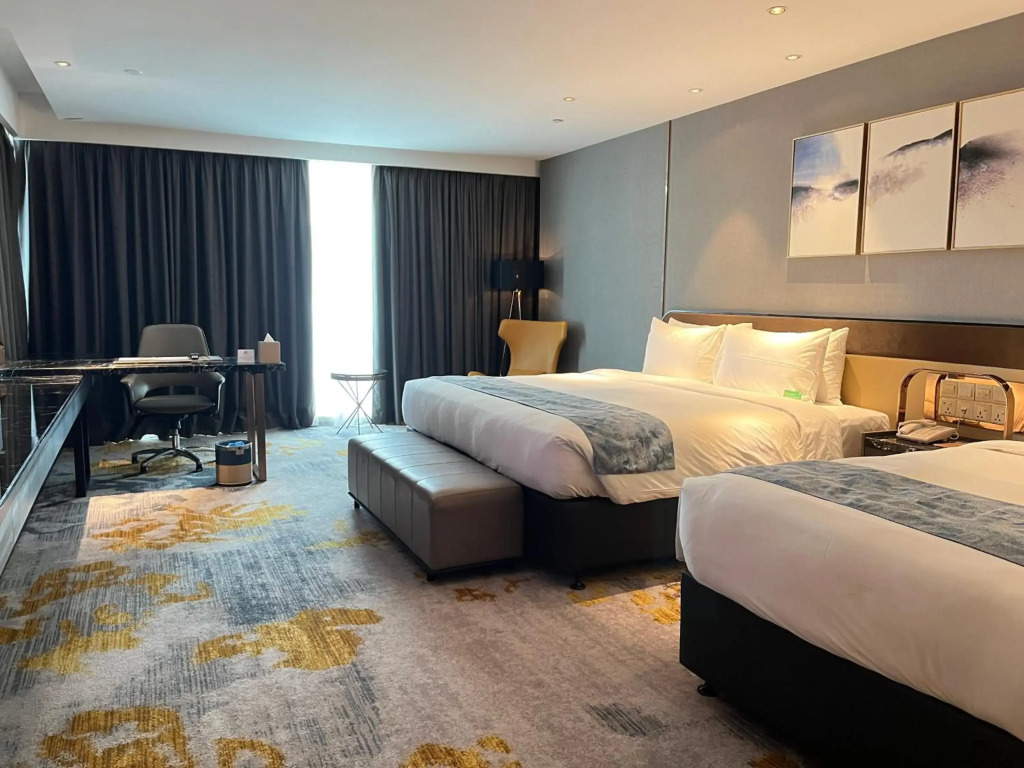 Ames Hotel