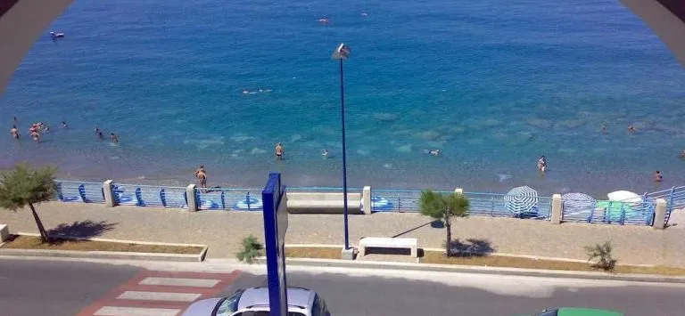 Sea Garden Hotel