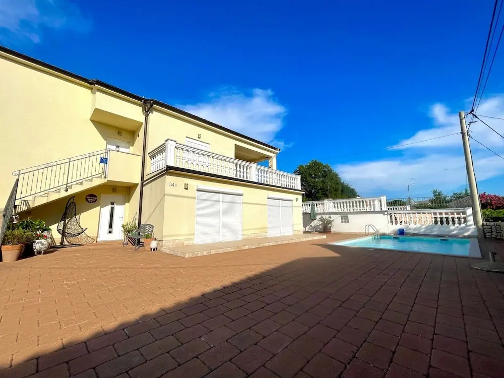 Villa Eternity